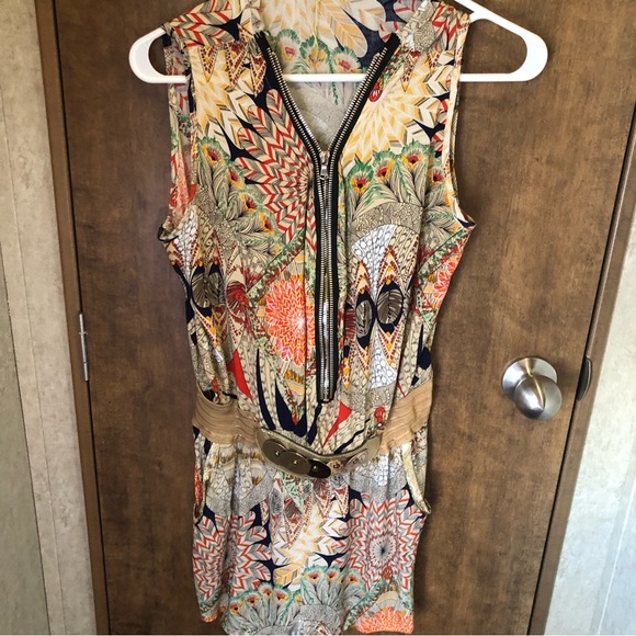 EUC Boho Rayon Zip Up Romper Elastic Waistband Gold Trim Belt Slit Frt A - Picture 1 of 9